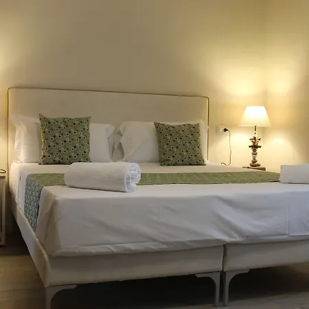فندق مبيت وإفطار Garda 3*